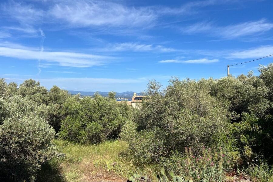 Terrain à vendre à La Ciotat — Vue mer — photo 3