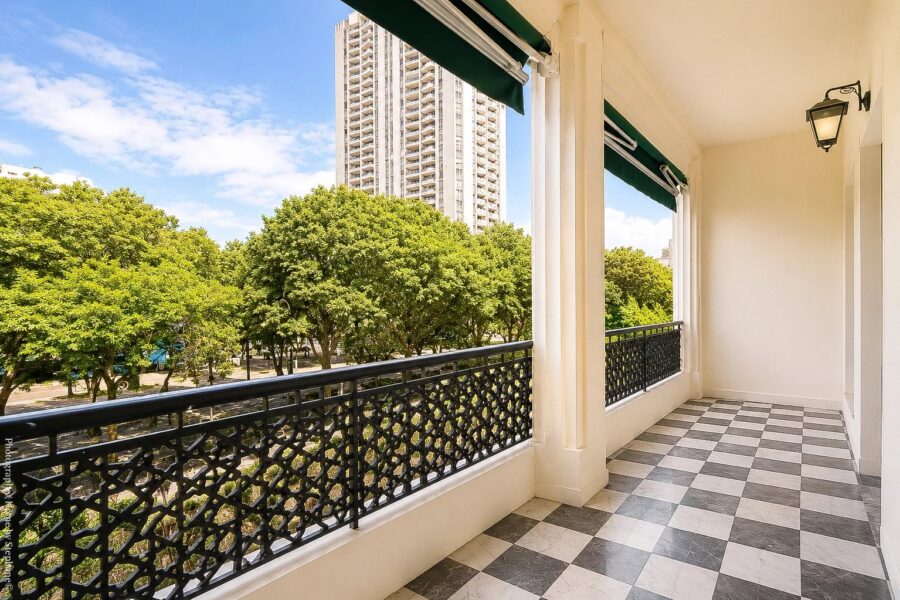 Appartement à vendre à Marseille 8e arrondissement — Vue sur la ville — photo 11