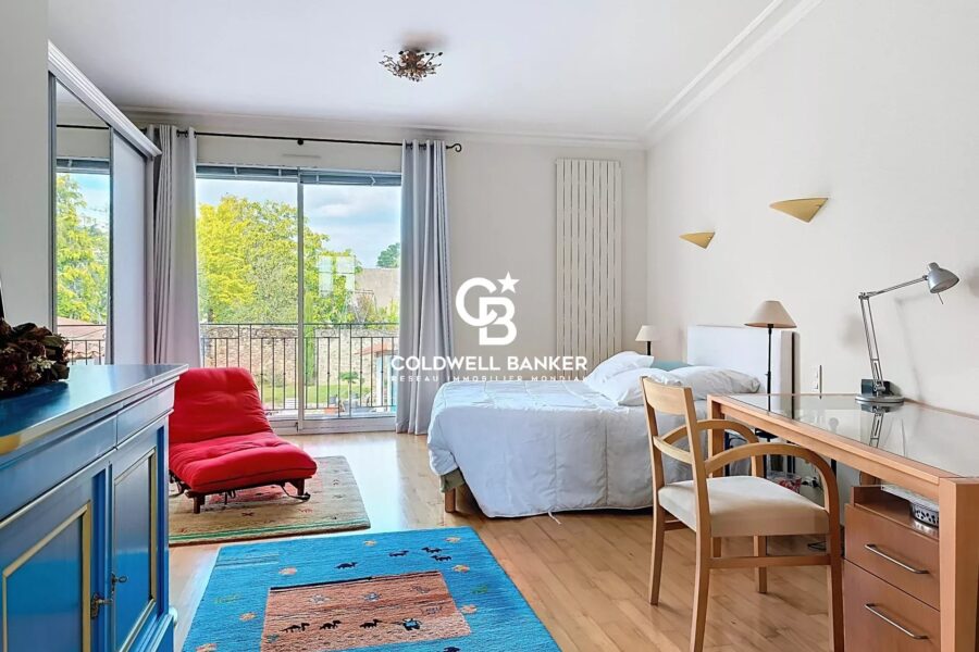 Maison à vendre à Les Herbiers — Vue parc & jardin — photo 14