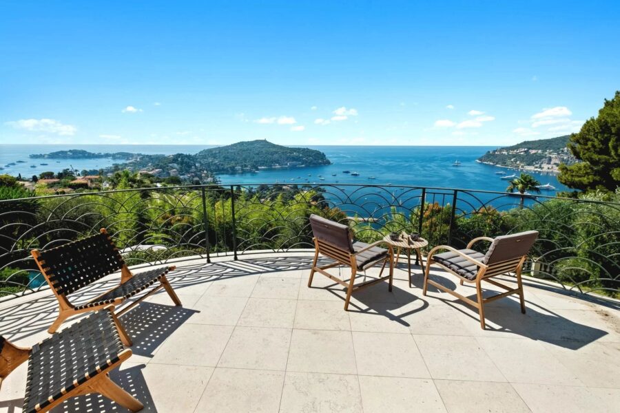 Maison à vendre à Villefranche-sur-Mer — Vue mer — photo 1