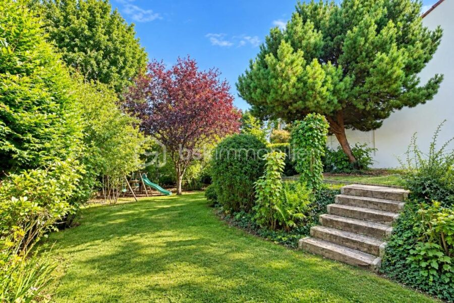 Maison à vendre à Marnes la coquette — Vue parc & jardin — photo 18