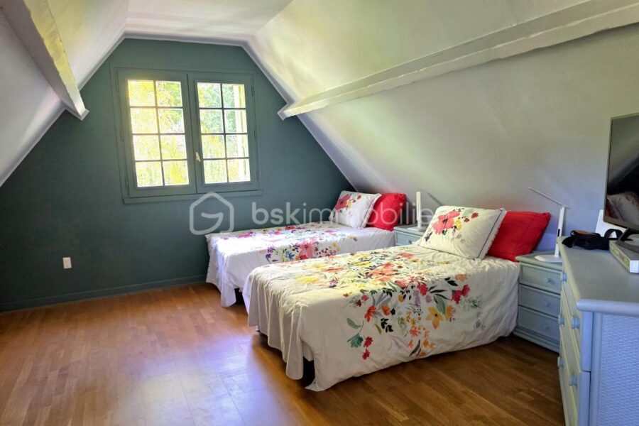Maison à vendre à Maule — Vue parc & jardin — photo 18