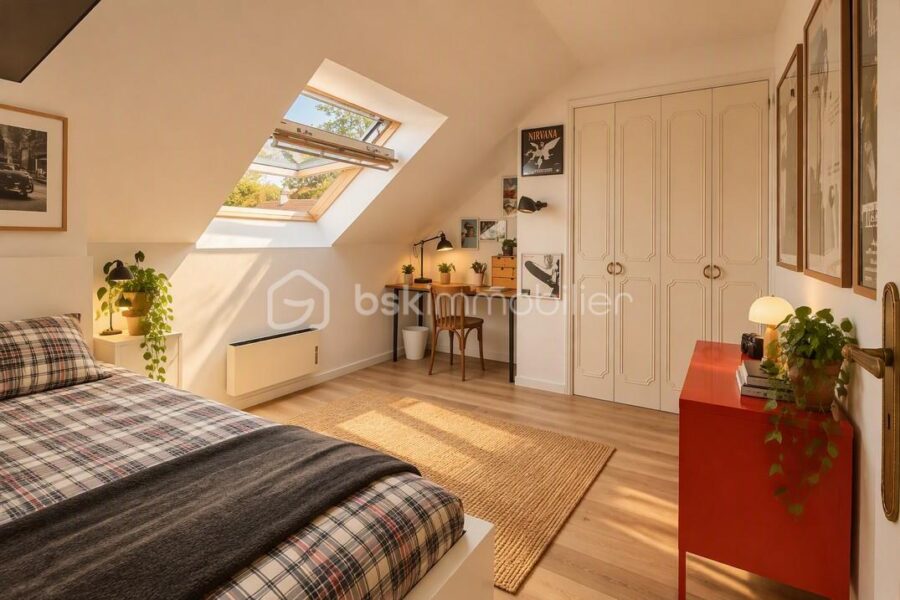 Maison à vendre à Ozoir-la-Ferrière — Vue parc & jardin — photo 18