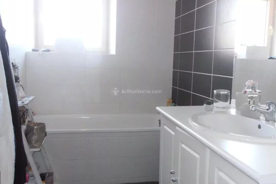 Appartement à louer à Gaillac — Vue sur la ville — photo 8