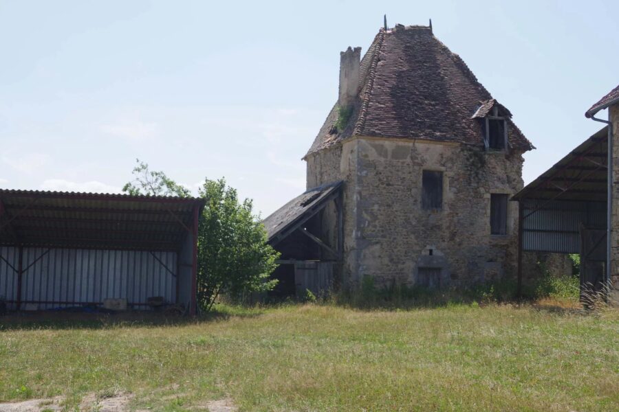 Maison à vendre à Dommartin — Vue montagne — photo 16