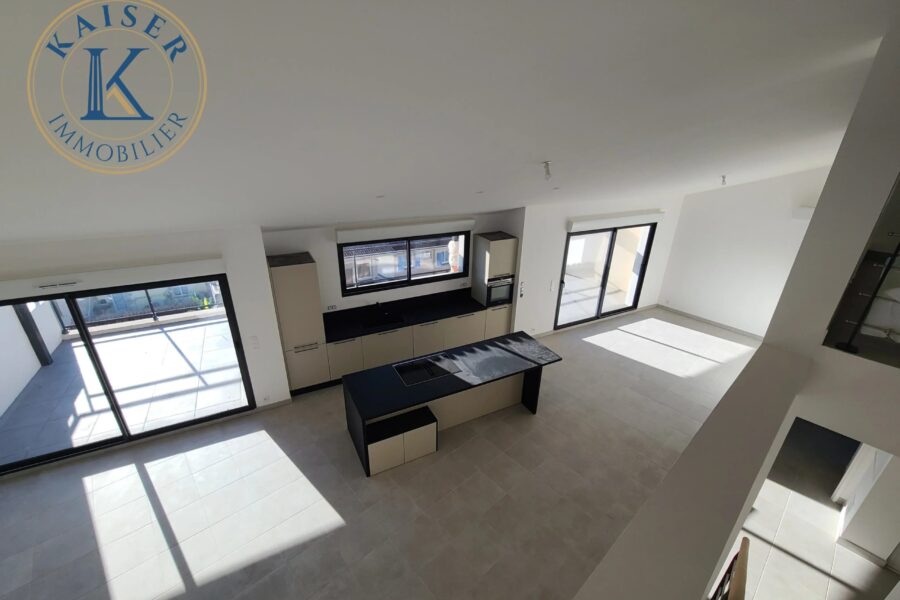 Appartement à vendre à La Londe-les-Maures — Vue mer — photo 9