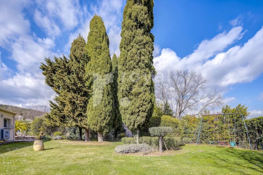 Maison à vendre à Cabris — Vue parc & jardin — photo 4