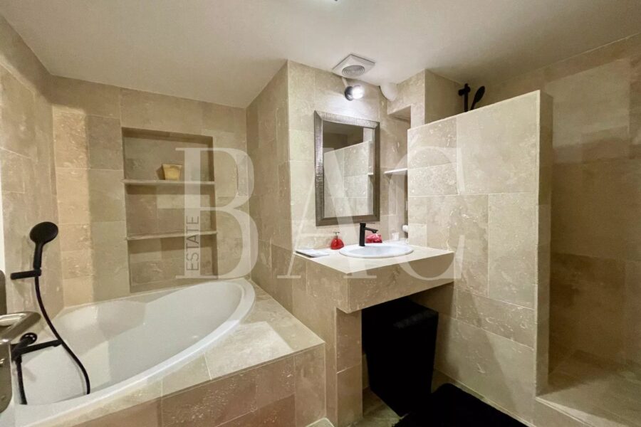 Maison à vendre à Sainte-Maxime — Vue mer — photo 28