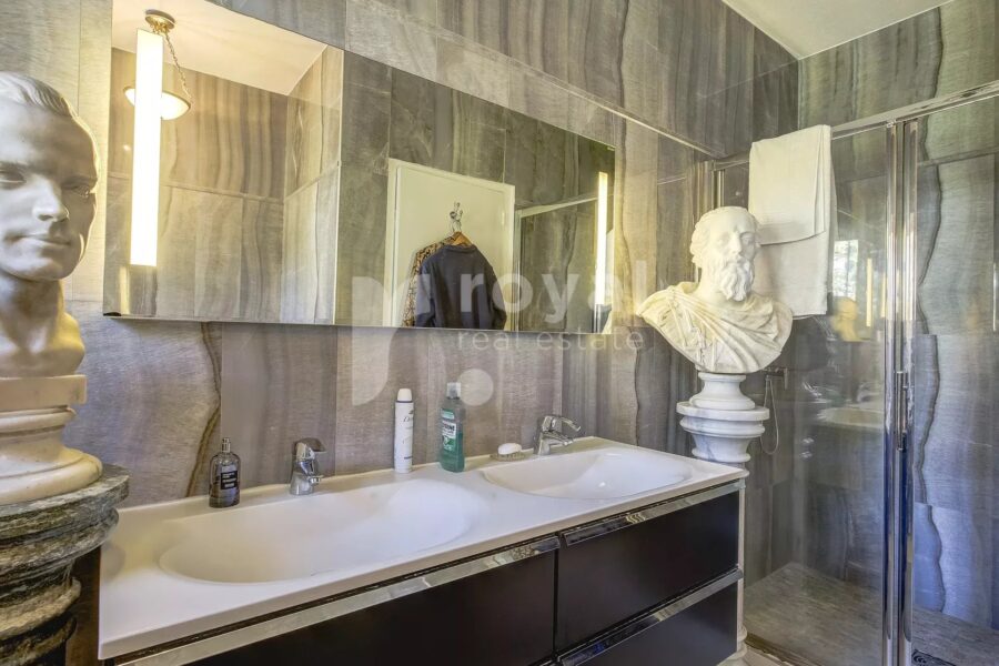 Maison à vendre à Cannes — Vue mer — photo 26
