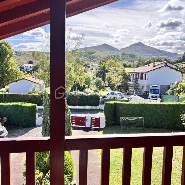 Maison à vendre à Espelette — Vue montagne — photo 1