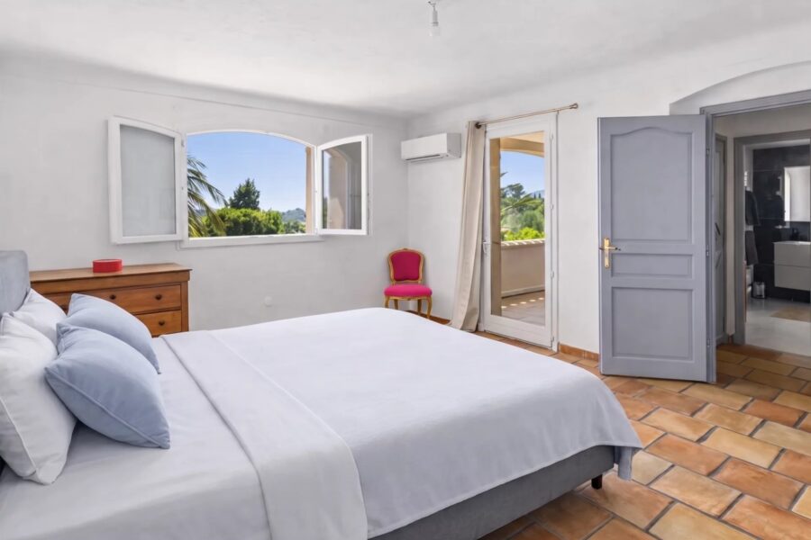 Maison à vendre à Mougins — Vue montagne — photo 9
