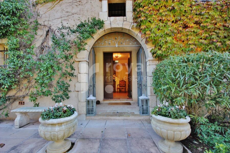 Maison à vendre à Châteauneuf-Grasse — Vue nature — photo 4