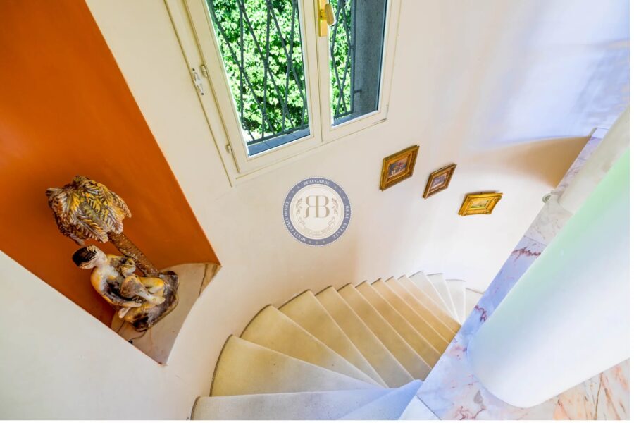Maison à vendre à Vallauris — Vue mer — photo 29