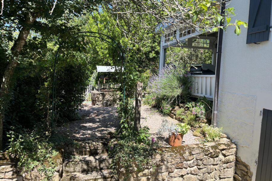 Maison à vendre à Saint-Péreuse — Vue nature — photo 19