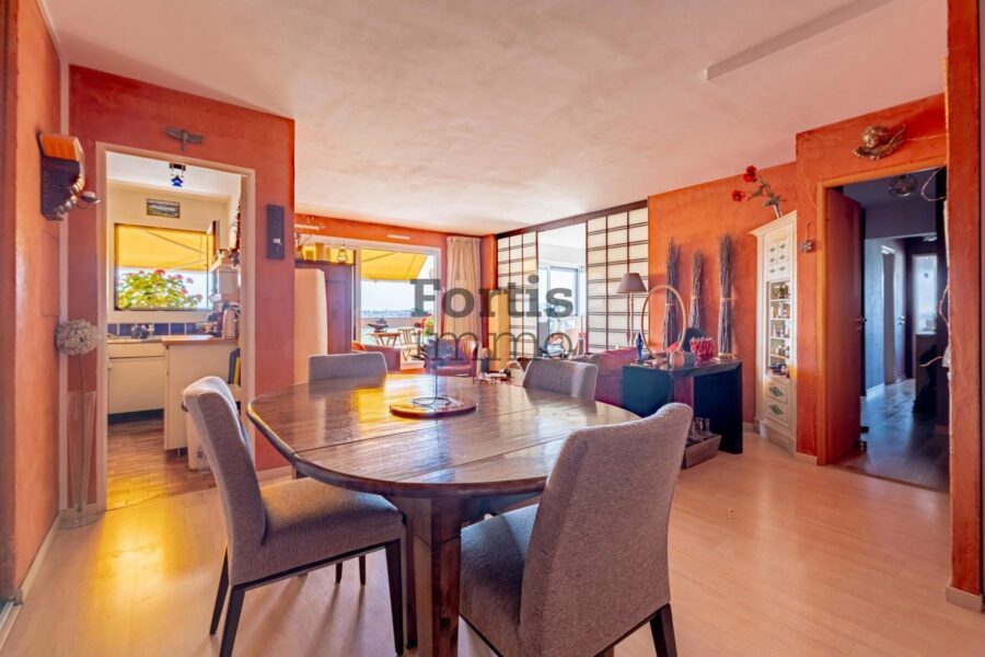 Appartement à vendre à Issy-les-Moulineaux — Vue sur la ville — photo 7