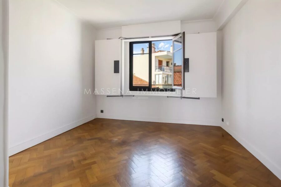 Appartement à vendre à Nice — Vue sur la ville — photo 4