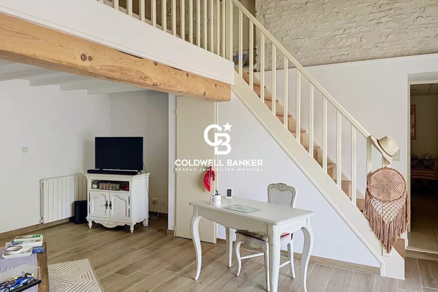 Maison à vendre à Saint-Savinien — Vue parc & jardin — photo 27