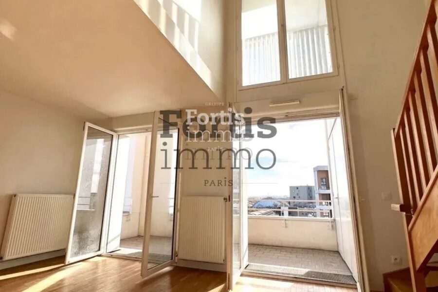 Appartement à vendre à Asnières-sur-Seine — Vue sur la ville — photo 4