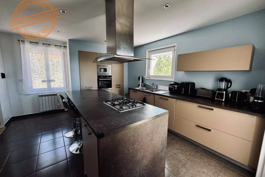 Maison à vendre à Dardilly — Vue montagne — photo 6