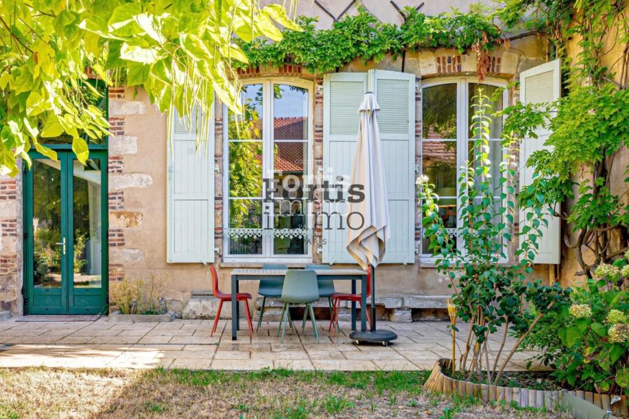 Maison à vendre à Villeneuve-sur-Yonne — Vue parc & jardin — photo 29