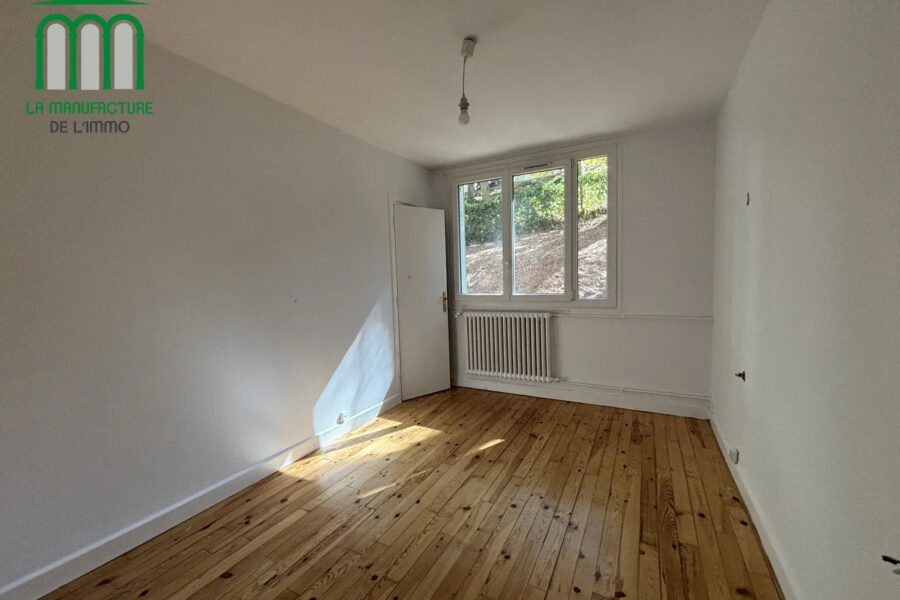 Appartement à vendre à Saint-Étienne — Vue nature — photo 16