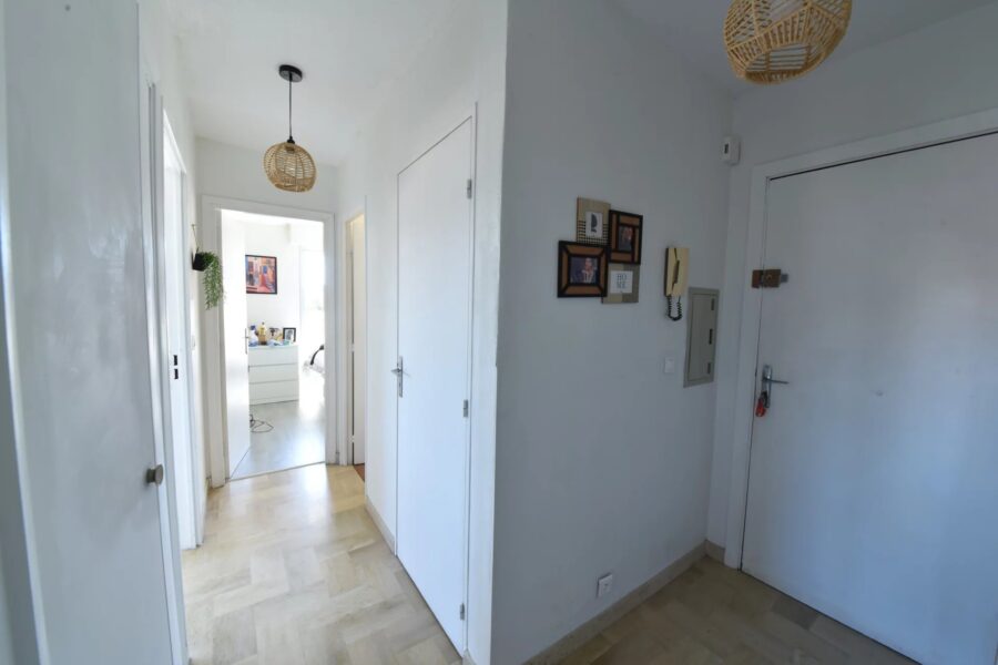 Appartement à vendre à Nice — Vue sur la ville — photo 7