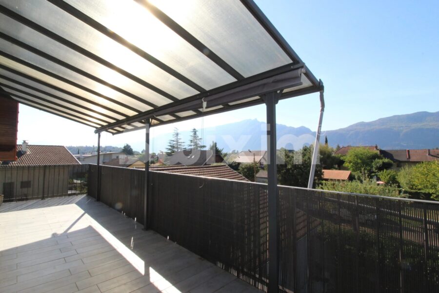 Appartement à vendre à Aix-les-Bains — Vue montagne — photo 1