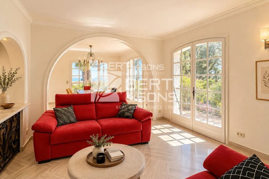 Maison à vendre à Mandelieu-la-Napoule — Vue mer — photo 4