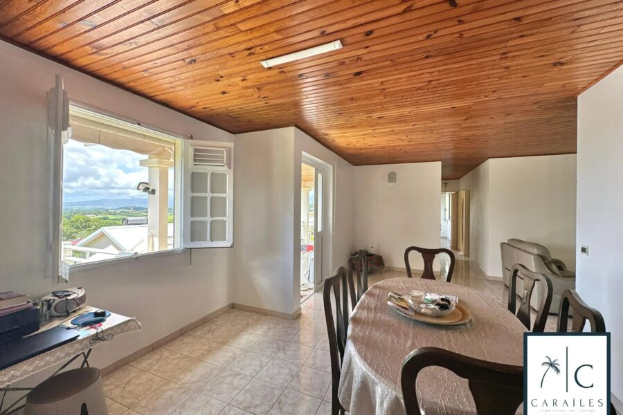Maison à vendre à Rivière-Salée — Vue mer — photo 6