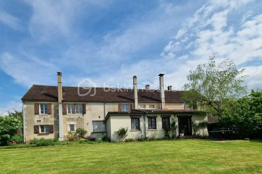 Maison à vendre à Saint-Georges-sur-Baulche — Vue nature — photo 3