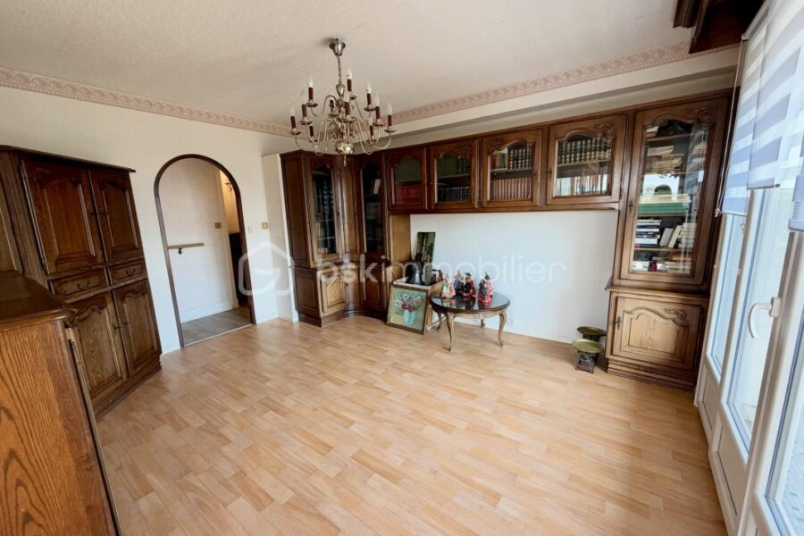 Appartement à vendre à Roanne — Vue sur la ville — photo 3