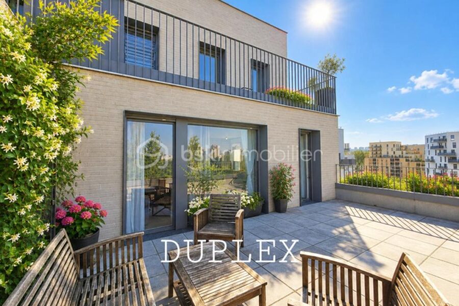 Appartement à vendre à Bobigny — Vue fleuve — photo 2