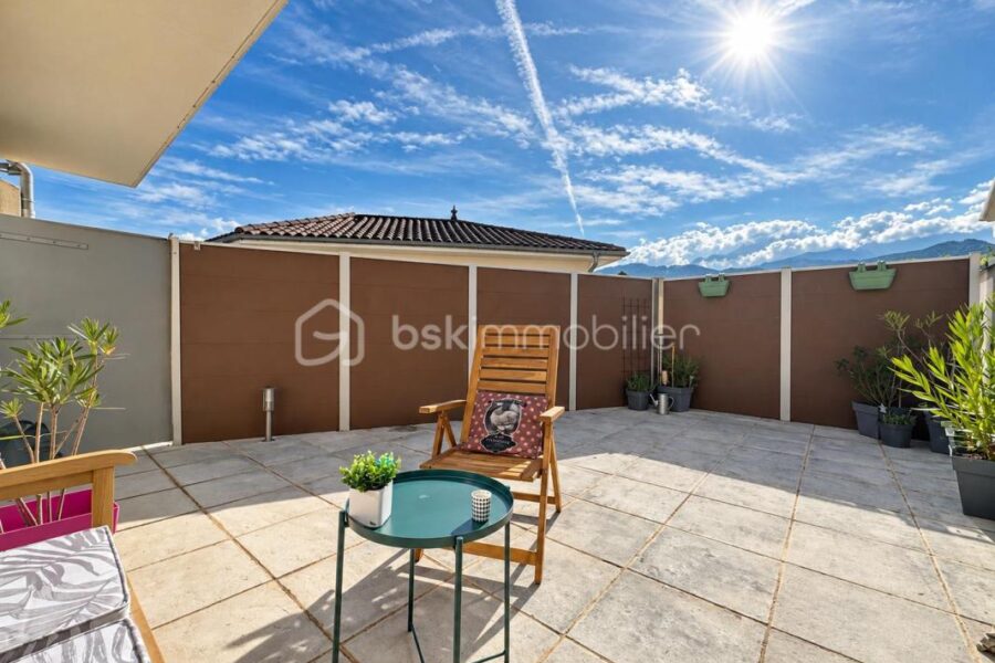 Maison à vendre à Crolles — Vue montagne — photo 4