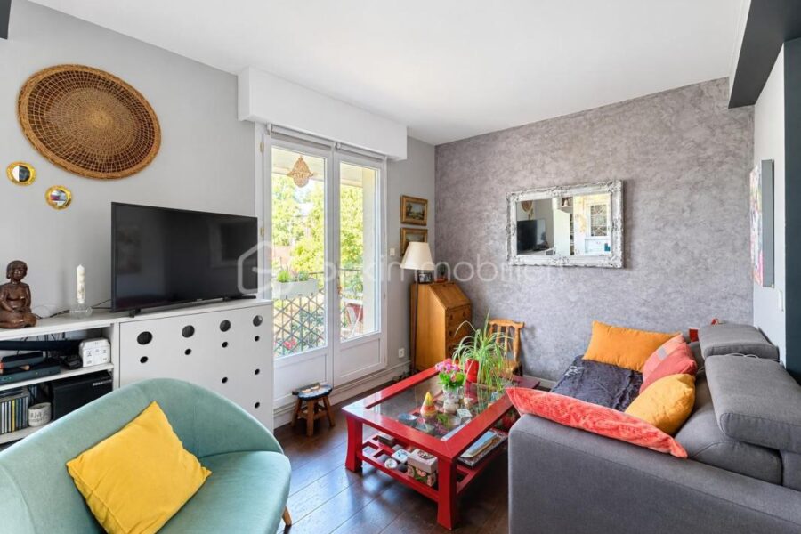 Appartement à vendre à Garches — Vue sur la ville — photo 3