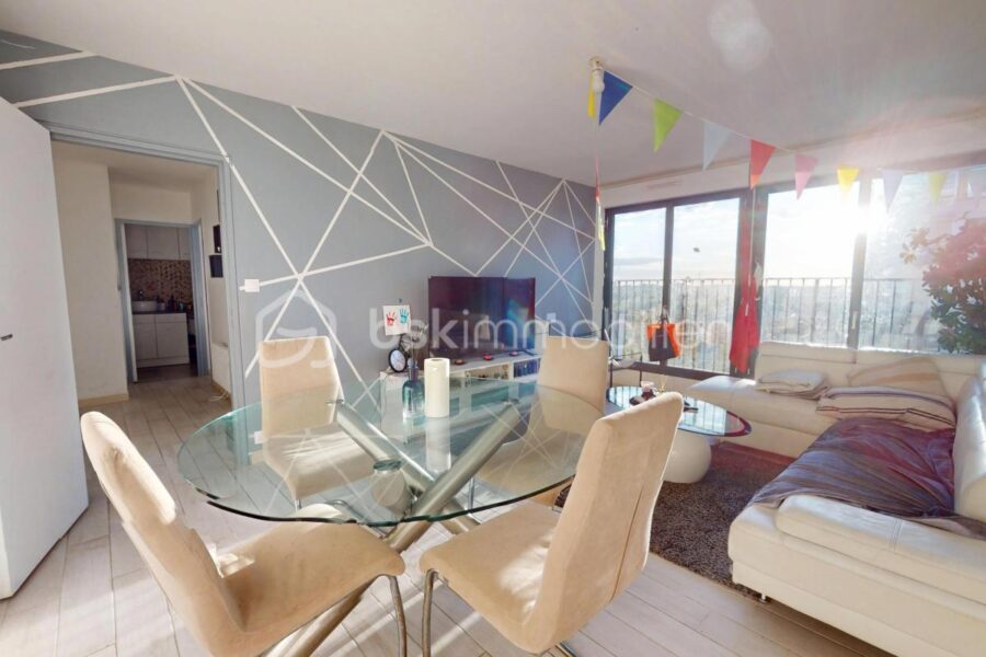 Appartement à vendre à Montargis — Vue sur la ville — photo 3