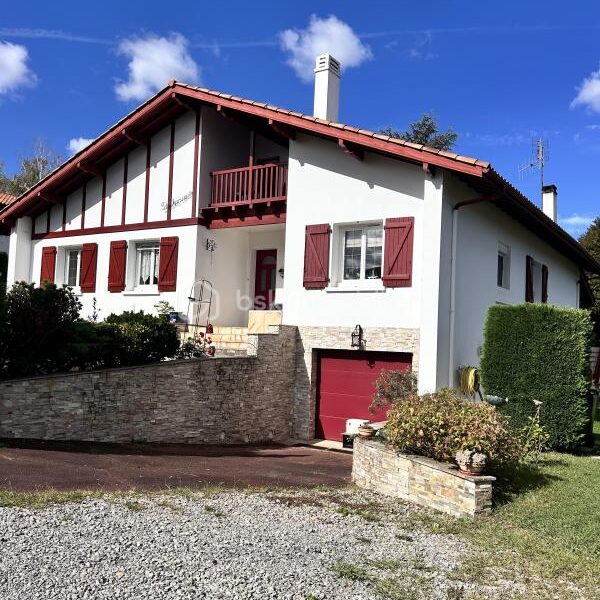 Maison à vendre à Espelette — Vue montagne — photo 3