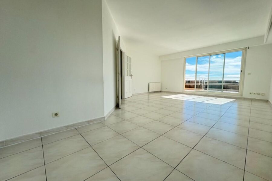 Appartement à louer à Nice — Vue mer — photo 3