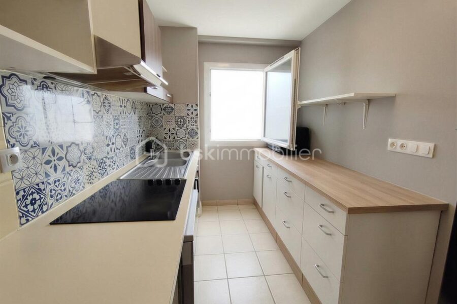 Appartement à vendre à Saint-Denis — Vue mer — photo 3