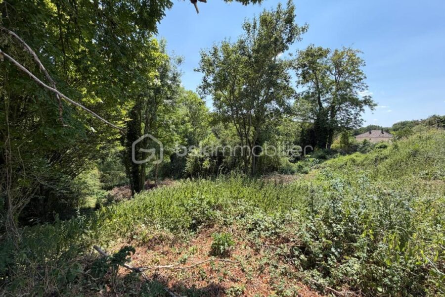 Terrain à vendre à Étampes — Vue dégagée — photo 1