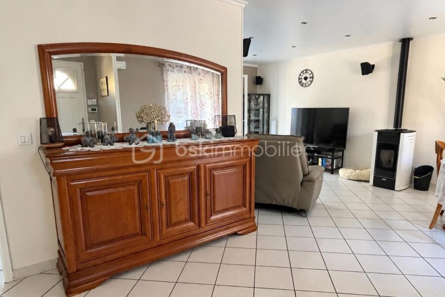 Maison à vendre à Étigny — Vue dégagée — photo 5