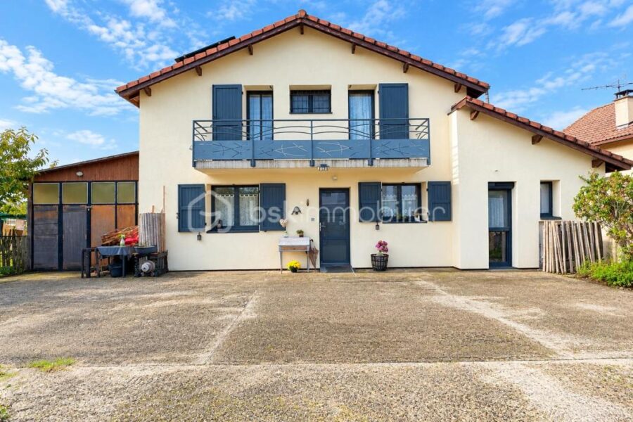 Maison à vendre à Saint-Marcellin — Vue nature — photo 3