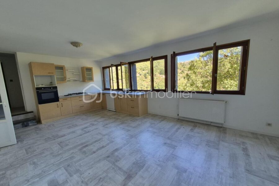 Maison à vendre à Antraigues-sur-Volane — Vue nature — photo 2