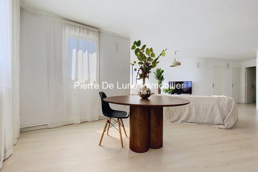 Appartement à vendre à Lyon 9e arrondissement — Vue sur la ville — photo 3