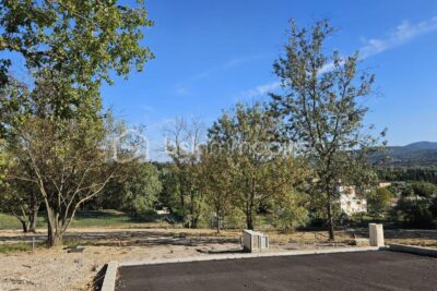 Terrain à vendre à Roquebrune-sur-Argens