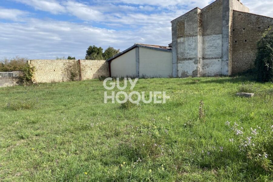 Terrain à vendre à Fontenay-le-Comte — Vue dégagée — photo 2