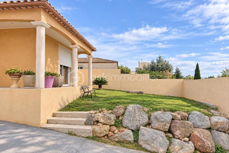 Maison à vendre à Balaruc-les-Bains — Vue parc & jardin — photo 3