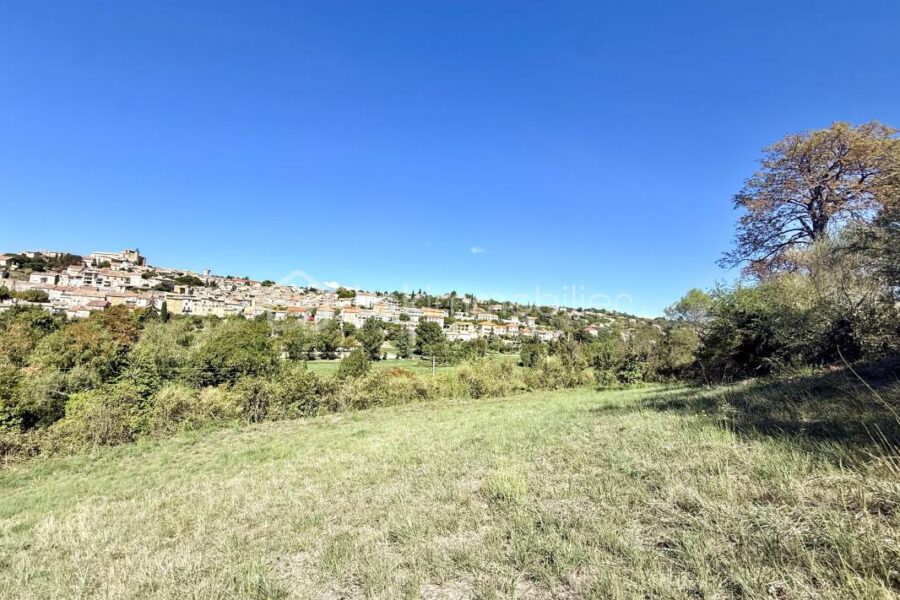 Terrain à vendre à Valensole — Vue sur la ville — photo 1
