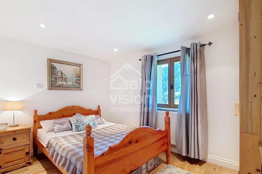 Maison à vendre à Abondance — Vue montagne — photo 12