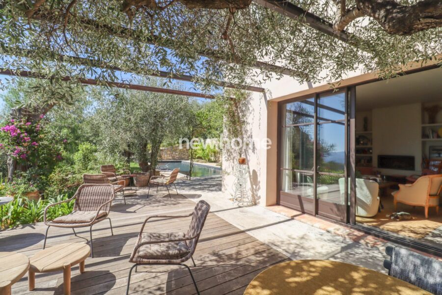 Maison à vendre à Châteauneuf-Grasse — Vue mer — photo 7