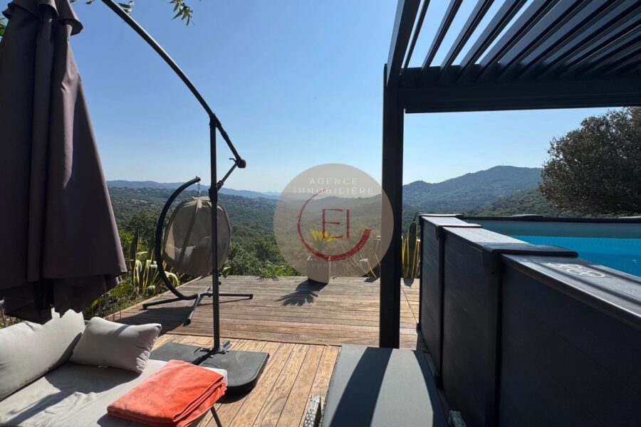 Maison à vendre à Les Adrets-de-l&rsquo;Estérel — Vue mer — photo 5